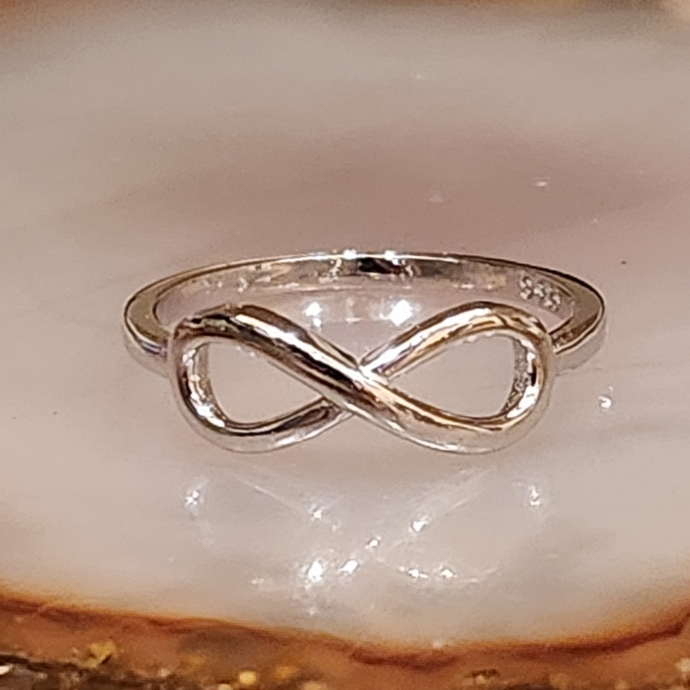 Sterling Silver Infinity Ring - image 5